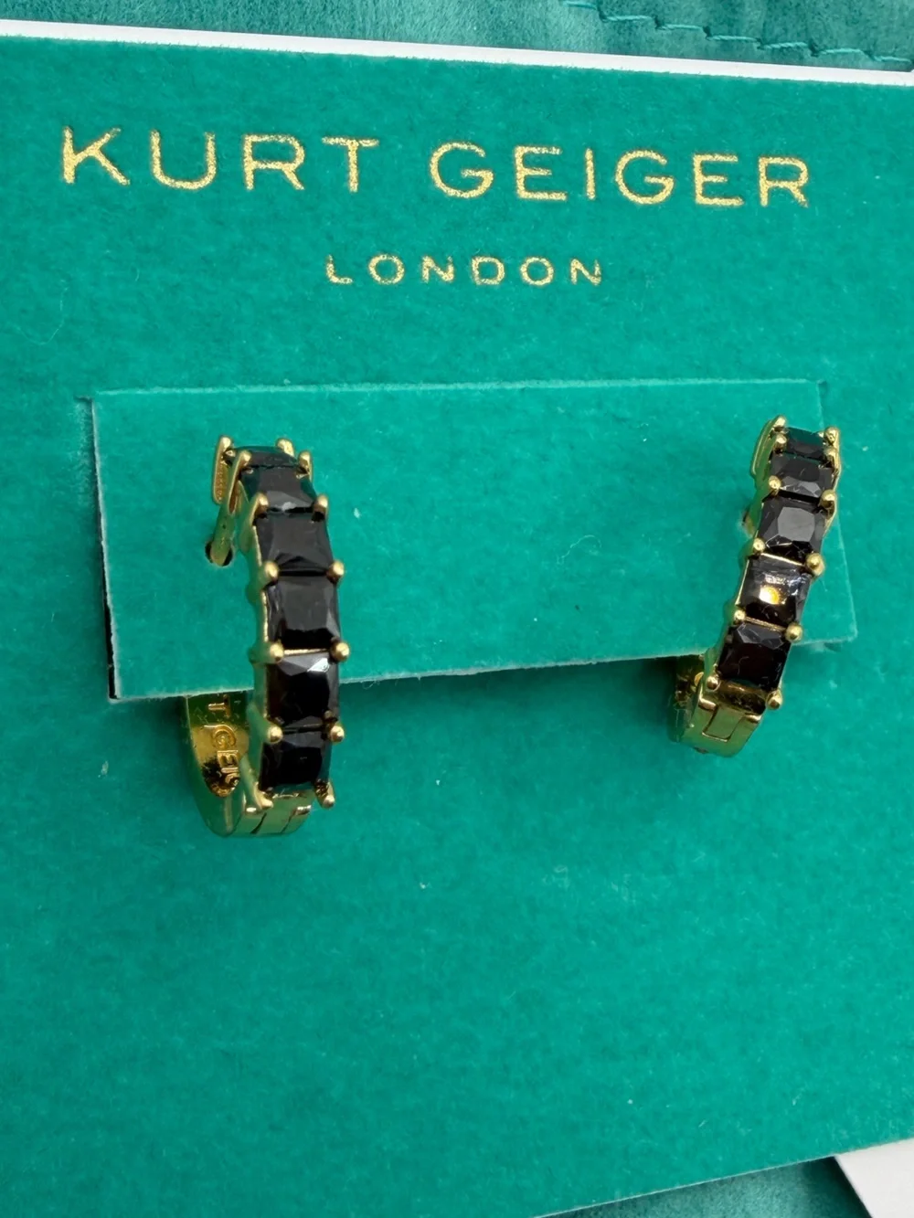 Kurt Geiger London Be Kind Black Crystal Huggie Hoop Earrings NWT - Picture 1 of 7